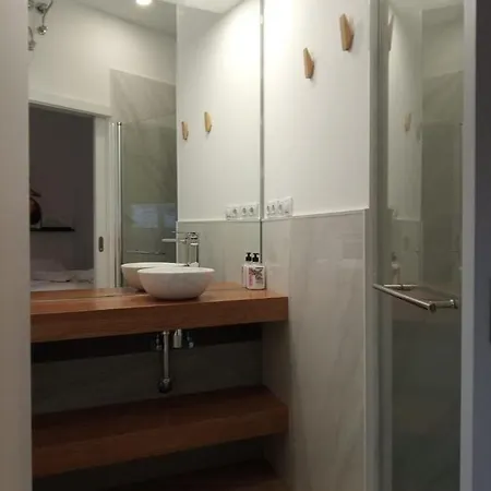 Triana Parque Vv Apartman *